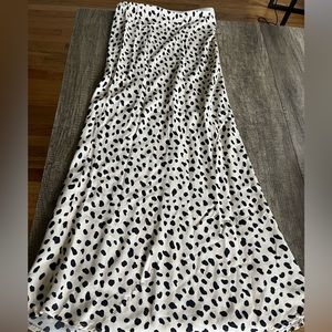 Women’s animal print skirt